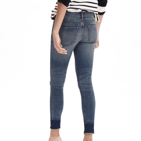 Banana Republic Skinny Ankle Jeans - Picture 2 of 4